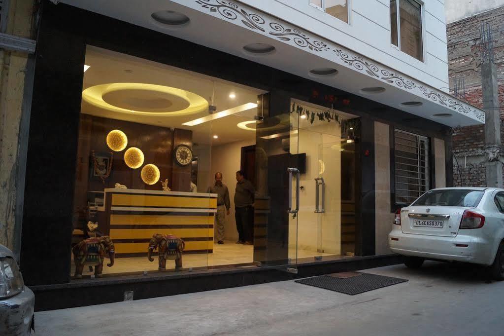 Hotel Omega Residency Neu-Delhi Exterior foto