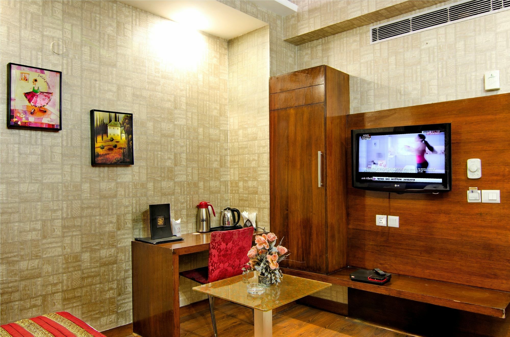 Hotel Omega Residency Neu-Delhi Exterior foto