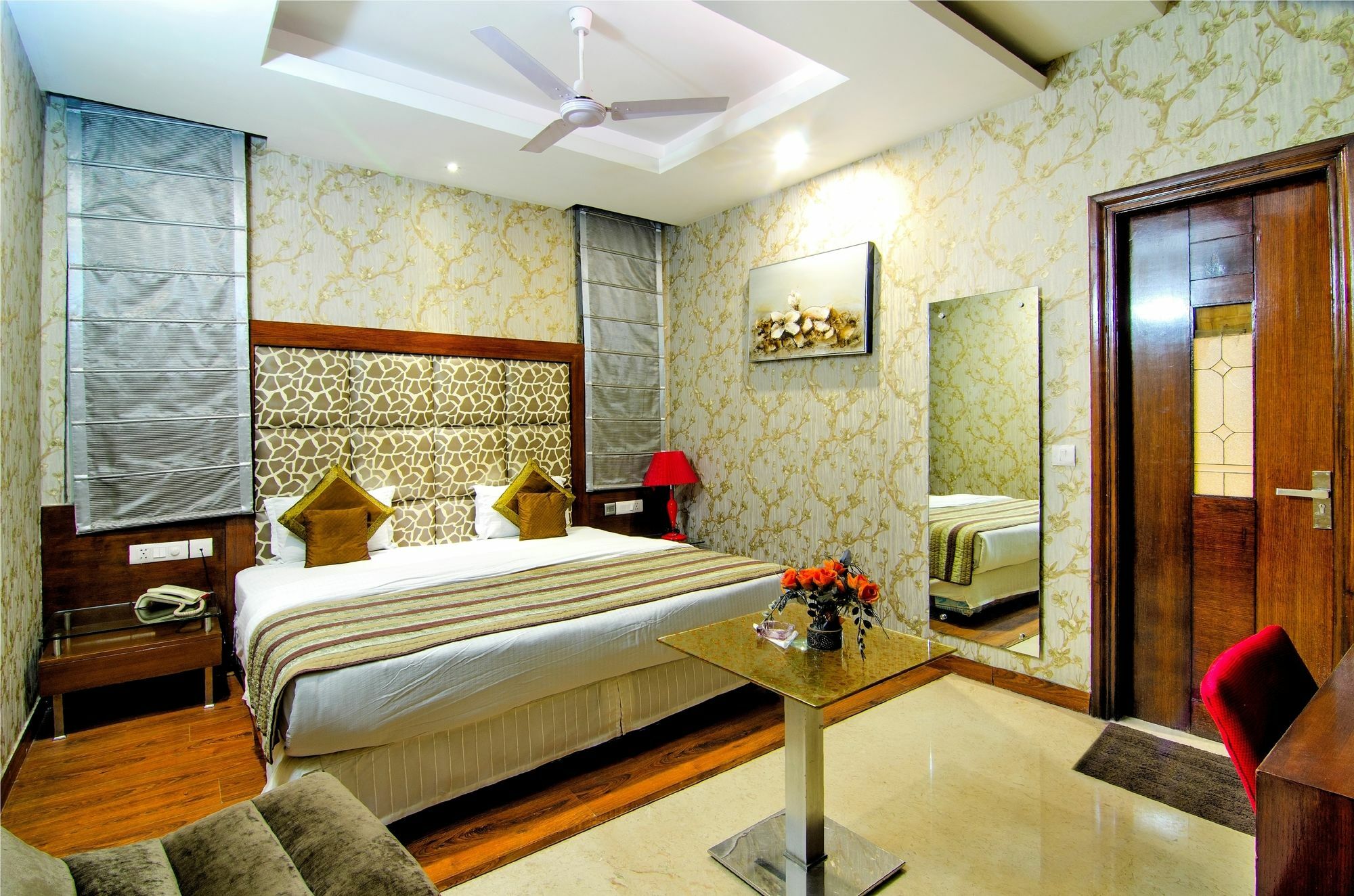 Hotel Omega Residency Neu-Delhi Exterior foto