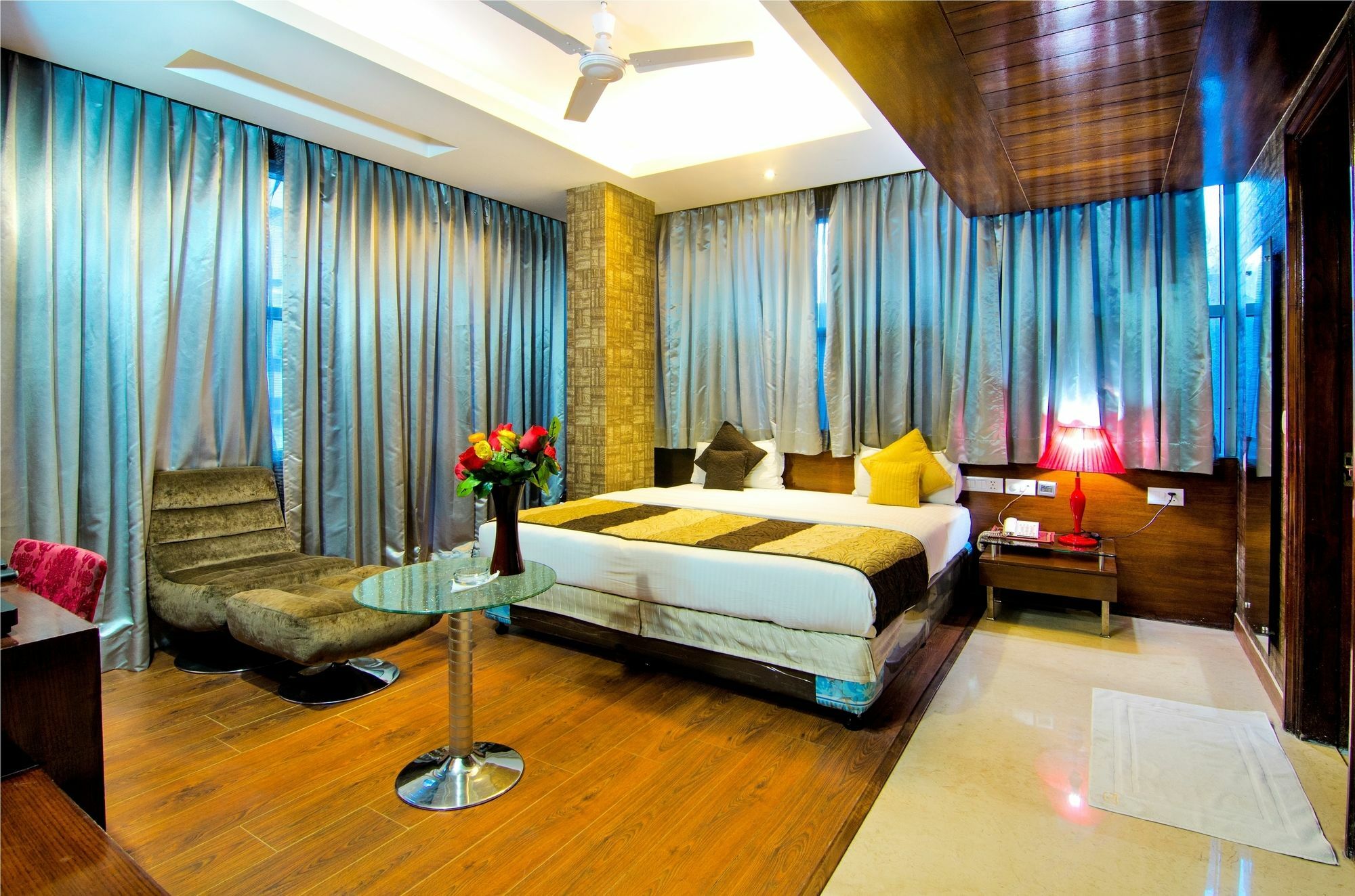 Hotel Omega Residency Neu-Delhi Exterior foto